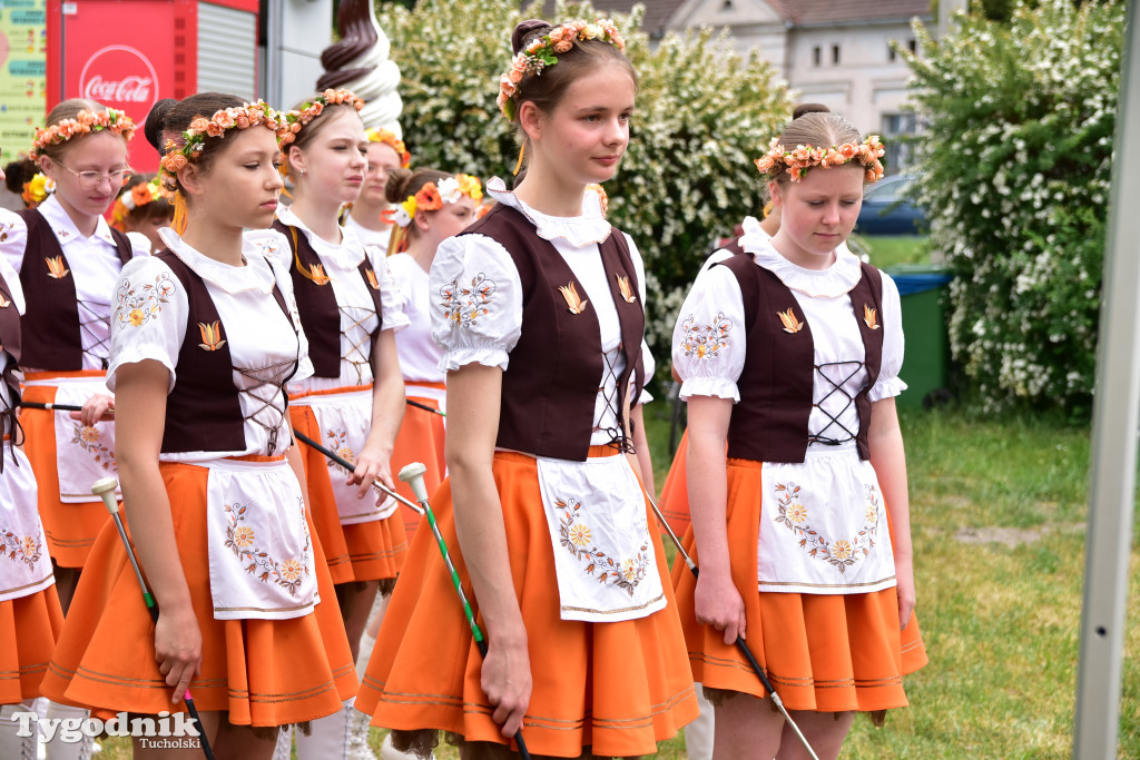 Bysław: Obchody Dnia Dziecka i Dnia Matki w ludowej odsłonie