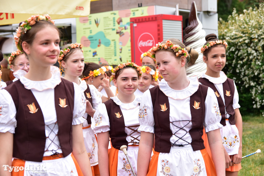 Bysław: Obchody Dnia Dziecka i Dnia Matki w ludowej odsłonie