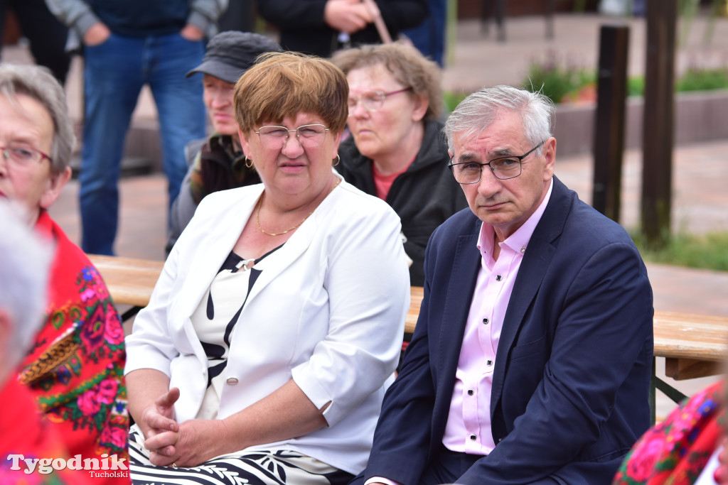 Bysław: Obchody Dnia Dziecka i Dnia Matki w ludowej odsłonie