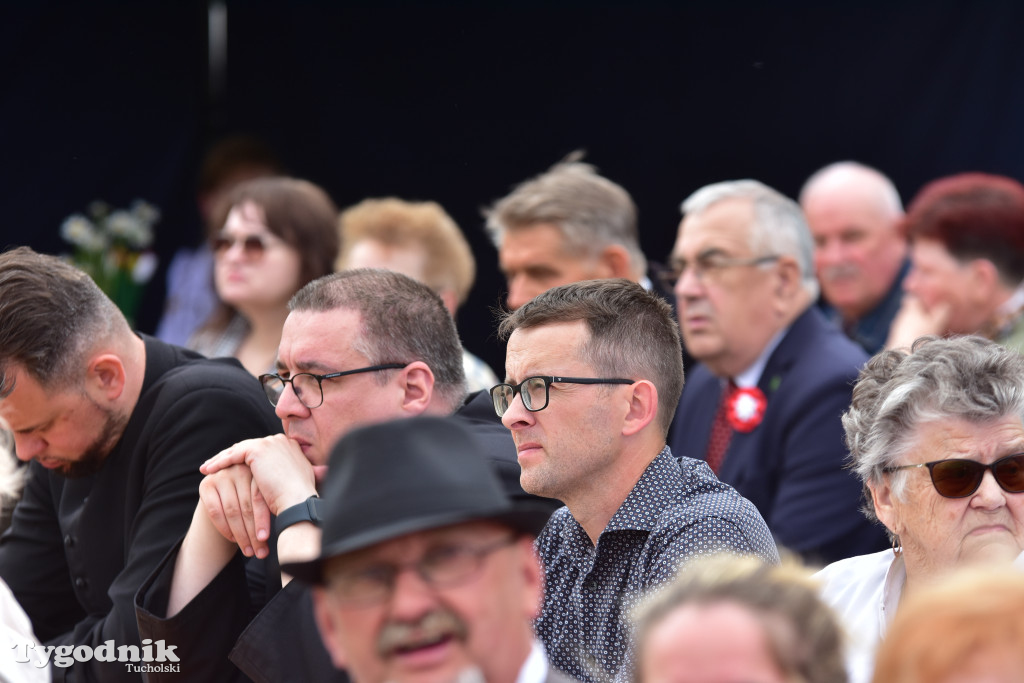 Bysław: Obchody Dnia Dziecka i Dnia Matki w ludowej odsłonie