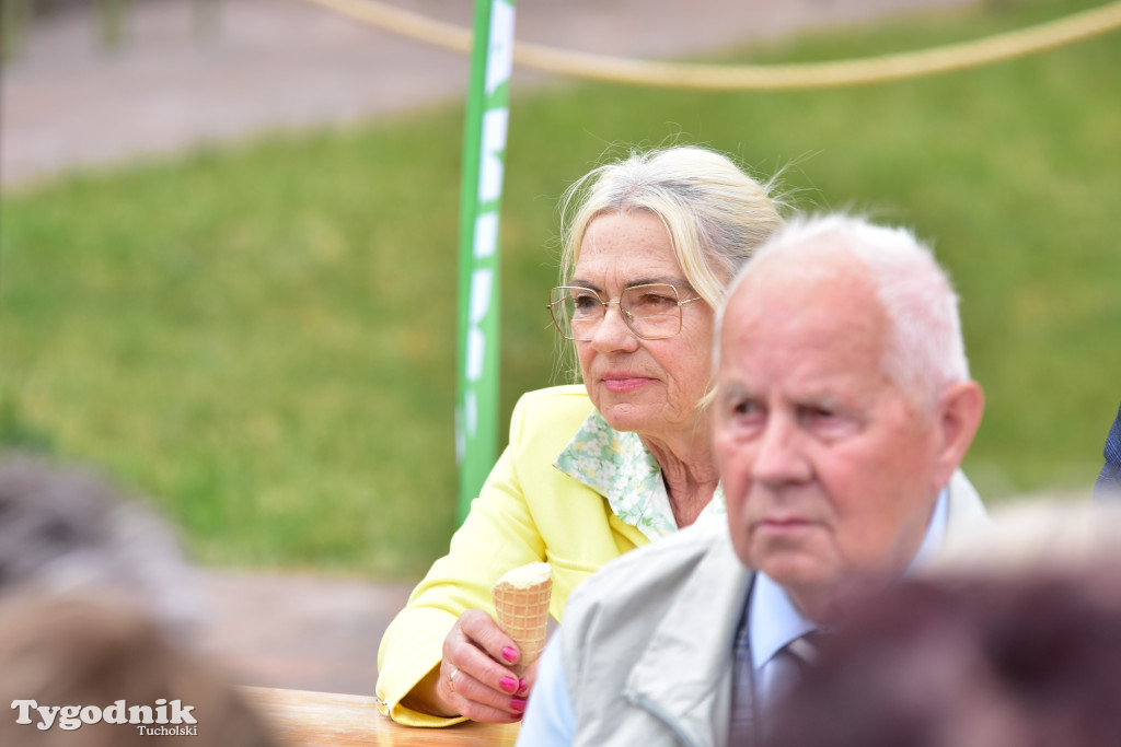 Bysław: Obchody Dnia Dziecka i Dnia Matki w ludowej odsłonie