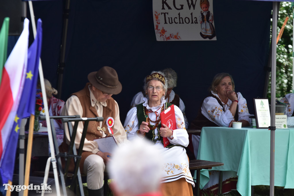 Bysław: Obchody Dnia Dziecka i Dnia Matki w ludowej odsłonie