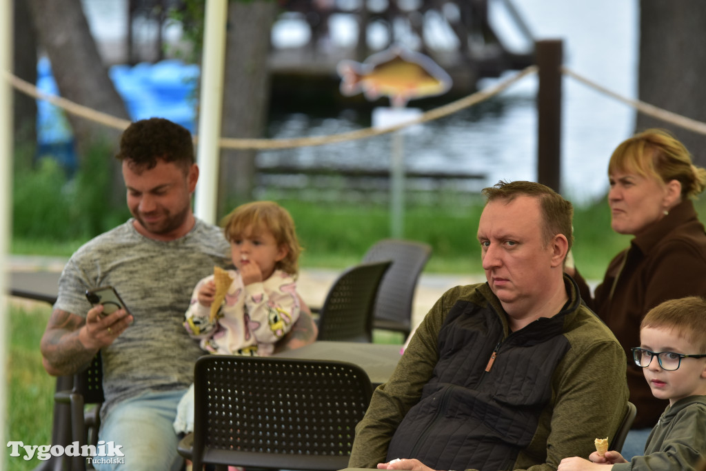 Bysław: Obchody Dnia Dziecka i Dnia Matki w ludowej odsłonie