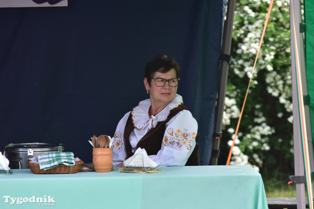 Bysław: Obchody Dnia Dziecka i Dnia Matki w ludowej odsłonie