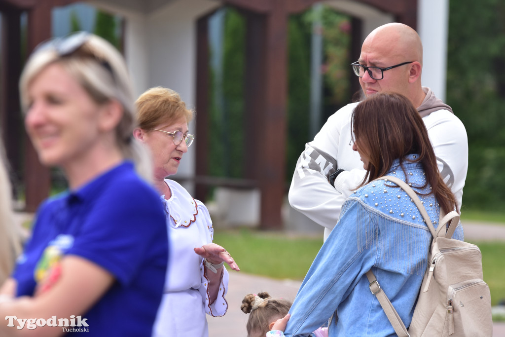 Bysław: Obchody Dnia Dziecka i Dnia Matki w ludowej odsłonie