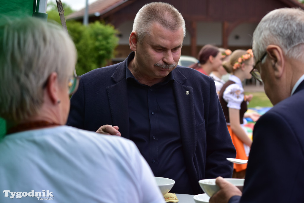 Bysław: Obchody Dnia Dziecka i Dnia Matki w ludowej odsłonie