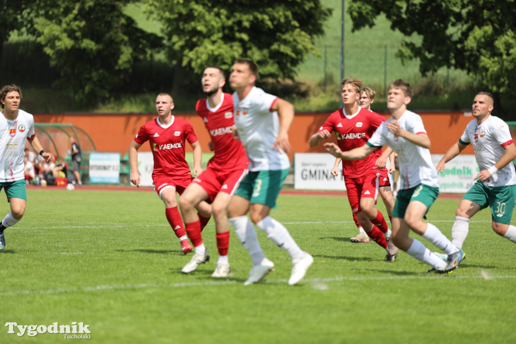 Klasa okręgowa: Mikołaj Galiński godnie pożegnał się z drużyną. Trzy gole napastnika Tucholanki