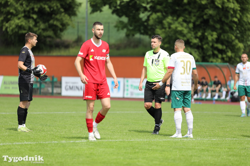 Klasa okręgowa: Mikołaj Galiński godnie pożegnał się z drużyną. Trzy gole napastnika Tucholanki