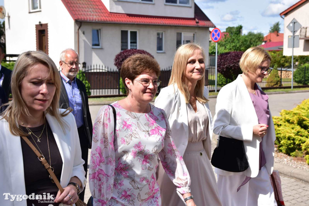 Śliwice: 25-lecie nadania imienia Szkole Podstawowej im. Ks. Prałata Erharda Staniszewskiego