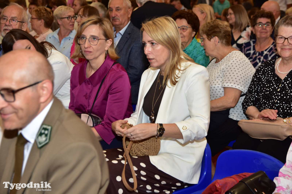Śliwice: 25-lecie nadania imienia Szkole Podstawowej im. Ks. Prałata Erharda Staniszewskiego