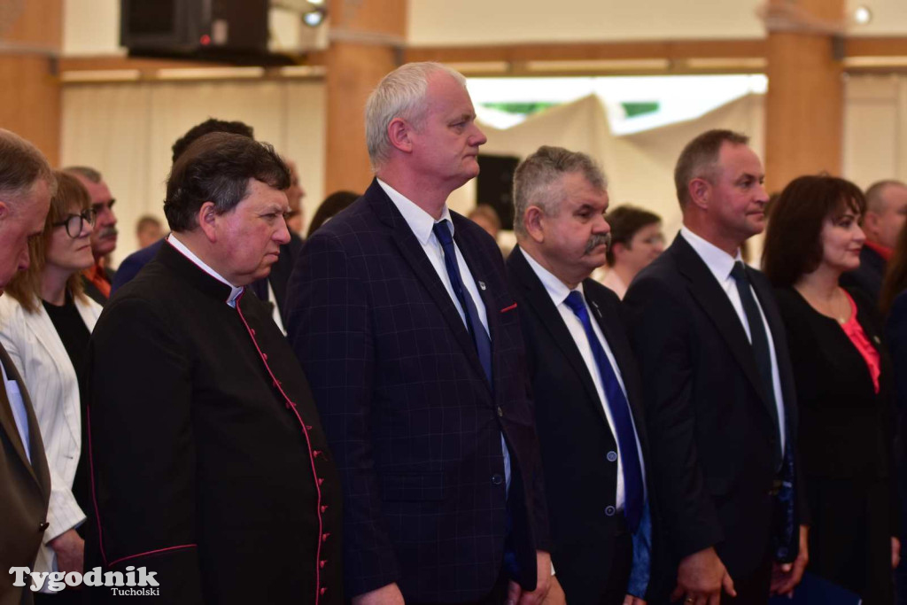 Śliwice: 25-lecie nadania imienia Szkole Podstawowej im. Ks. Prałata Erharda Staniszewskiego