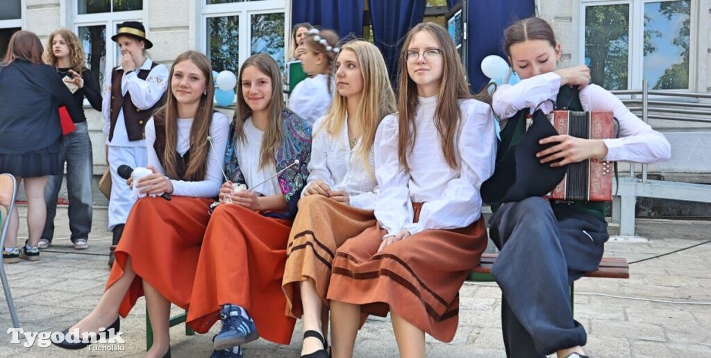 Tuchola. Co komu w duszy grało. Rodzinny festyn w Szkole Podstawowej nr 2