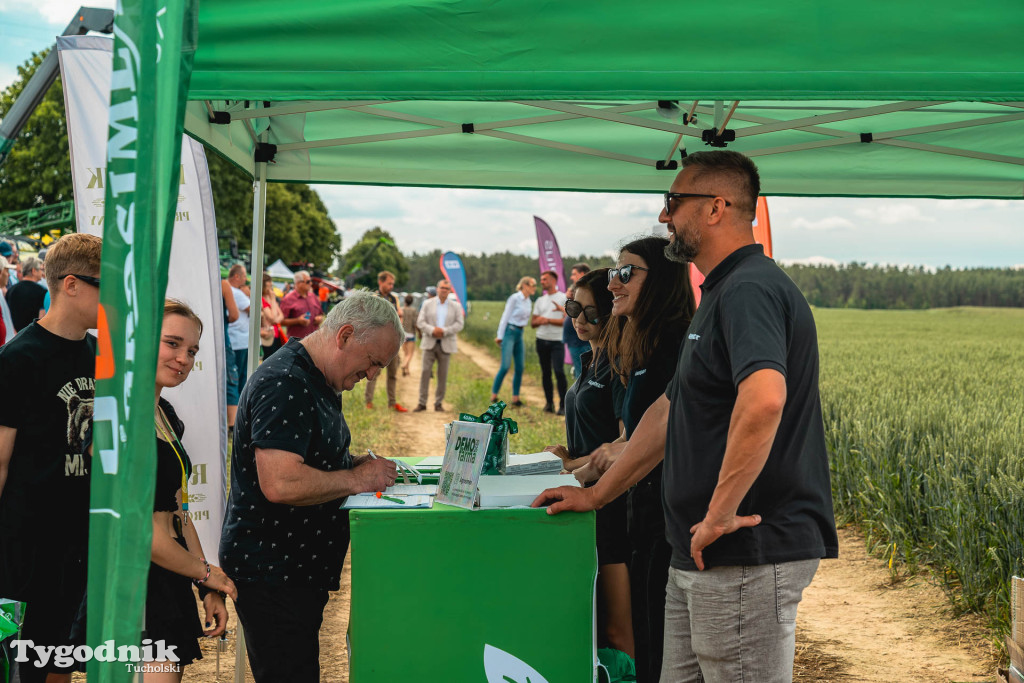 Demo Farma u Michała Nowackiego
