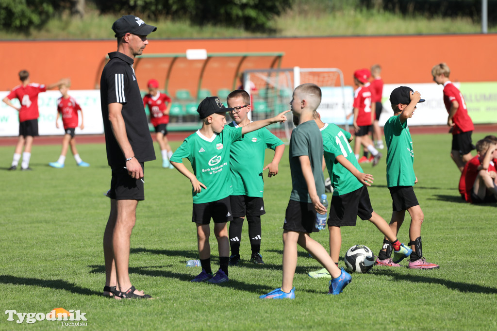 Młodzi piłkarze Tucholanki zabawili się na festynie klubowym