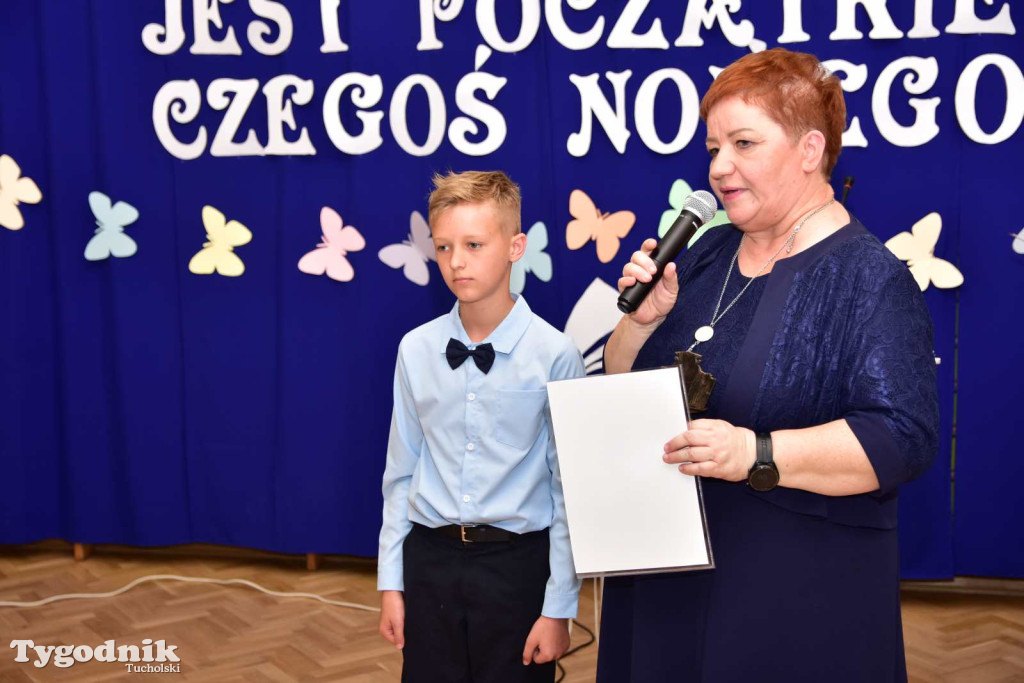 Kiełpin: Wybrzmiał ostatni w historii dzwonek Szkoły Podstawowej im. Leona Wyczółkowskiego...