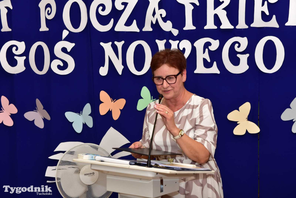 Kiełpin: Wybrzmiał ostatni w historii dzwonek Szkoły Podstawowej im. Leona Wyczółkowskiego...