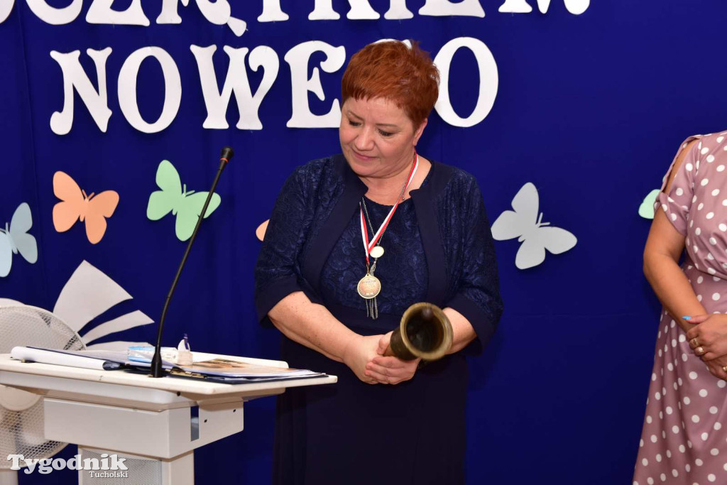 Kiełpin: Wybrzmiał ostatni w historii dzwonek Szkoły Podstawowej im. Leona Wyczółkowskiego...