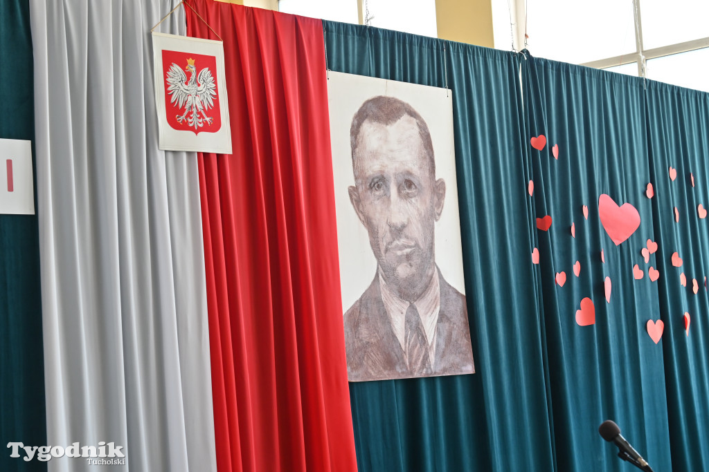 Stobno: ostatni dzwonek i ostatnie zakończenie roku