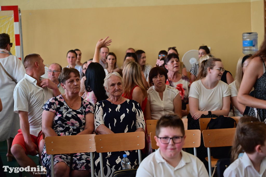 Stobno: ostatni dzwonek i ostatnie zakończenie roku