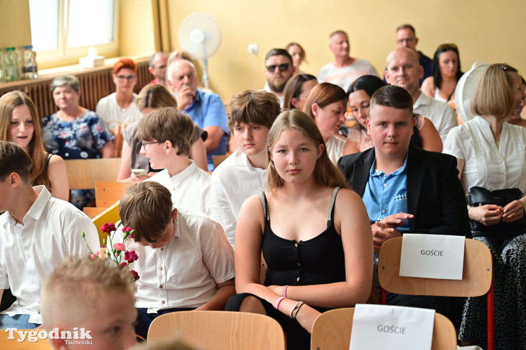Stobno: ostatni dzwonek i ostatnie zakończenie roku