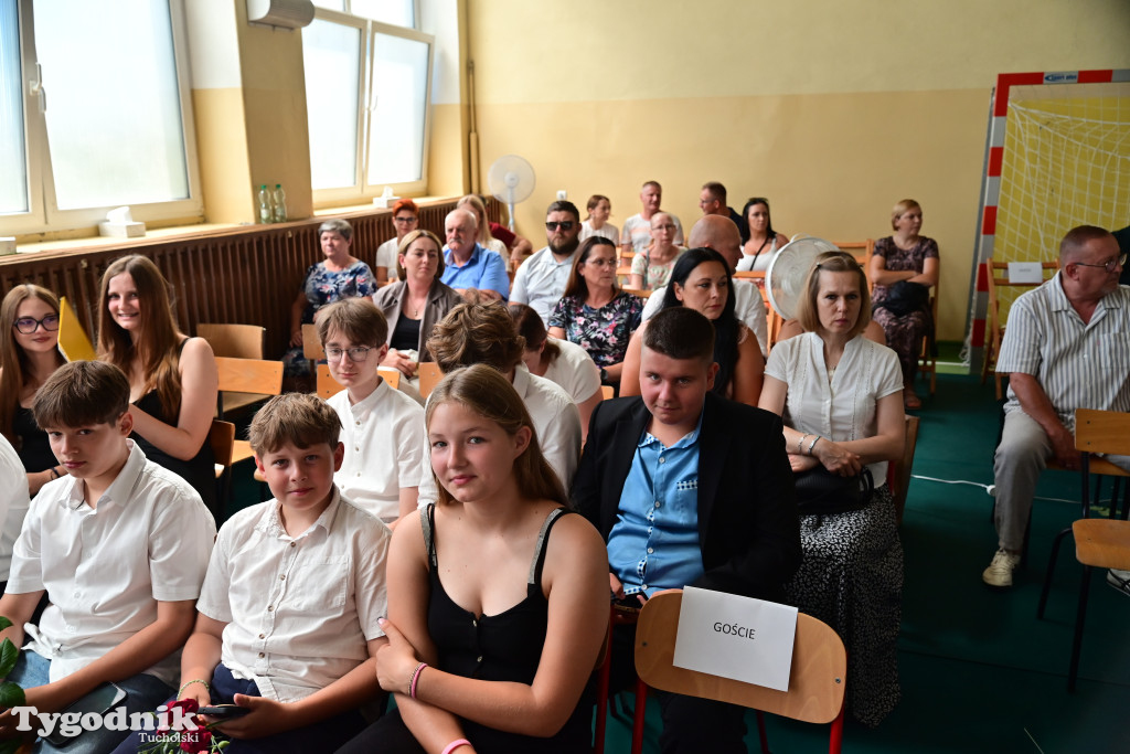Stobno: ostatni dzwonek i ostatnie zakończenie roku