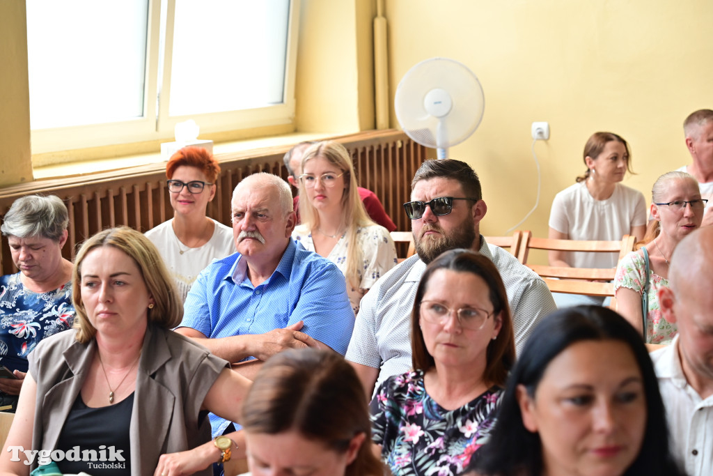 Stobno: ostatni dzwonek i ostatnie zakończenie roku