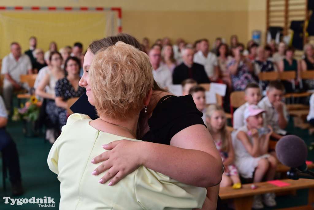 Stobno: ostatni dzwonek i ostatnie zakończenie roku