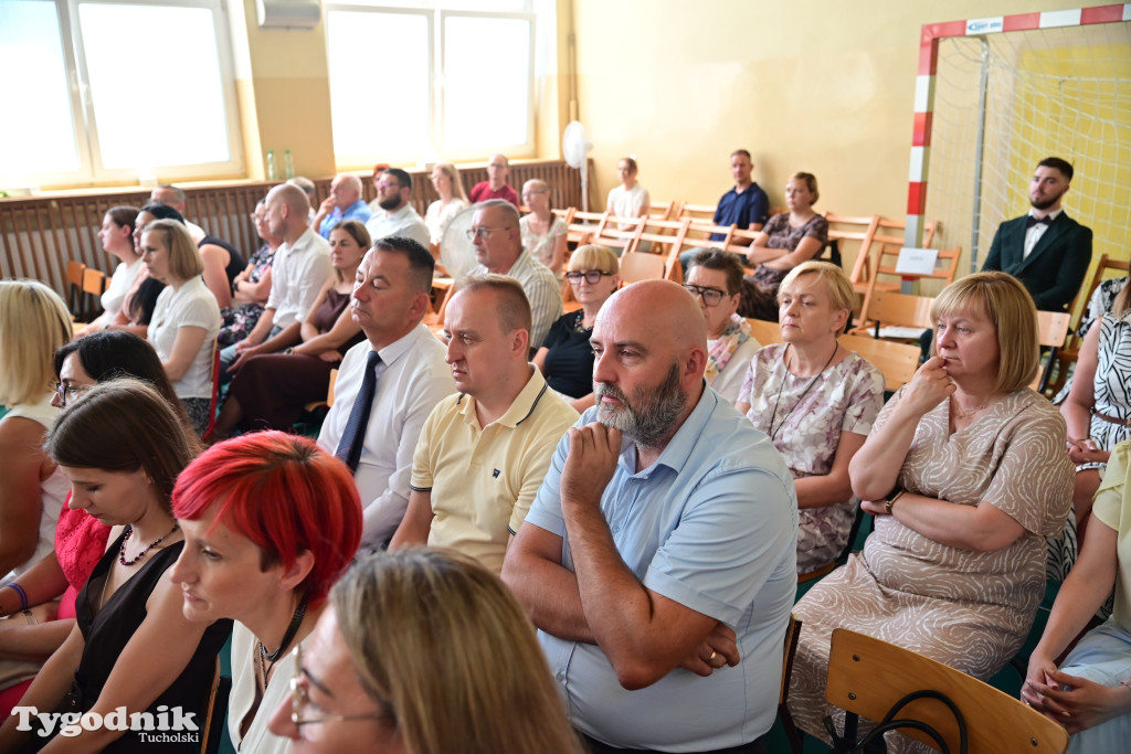 Stobno: ostatni dzwonek i ostatnie zakończenie roku
