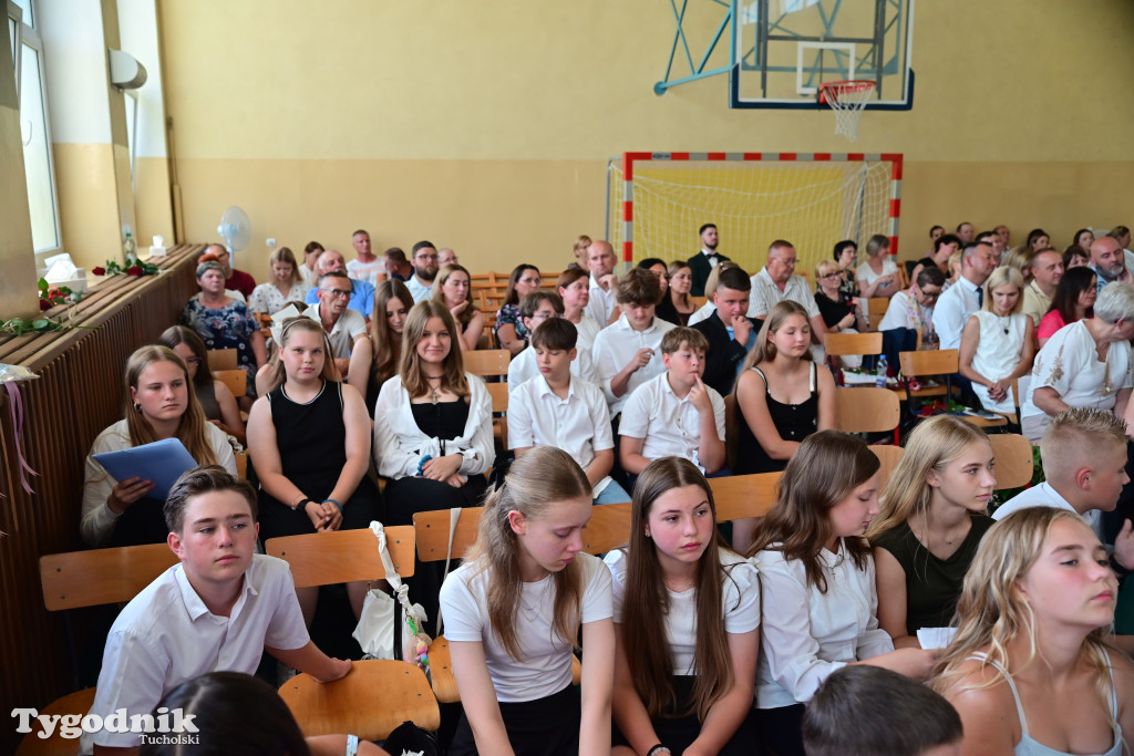 Stobno: ostatni dzwonek i ostatnie zakończenie roku