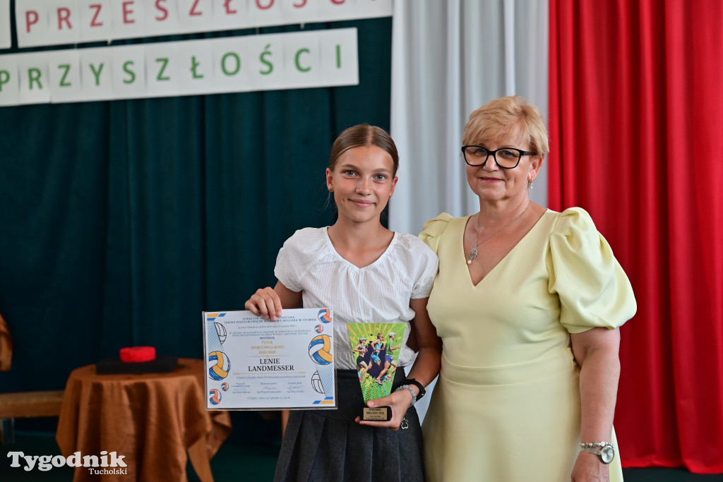 Stobno: ostatni dzwonek i ostatnie zakończenie roku