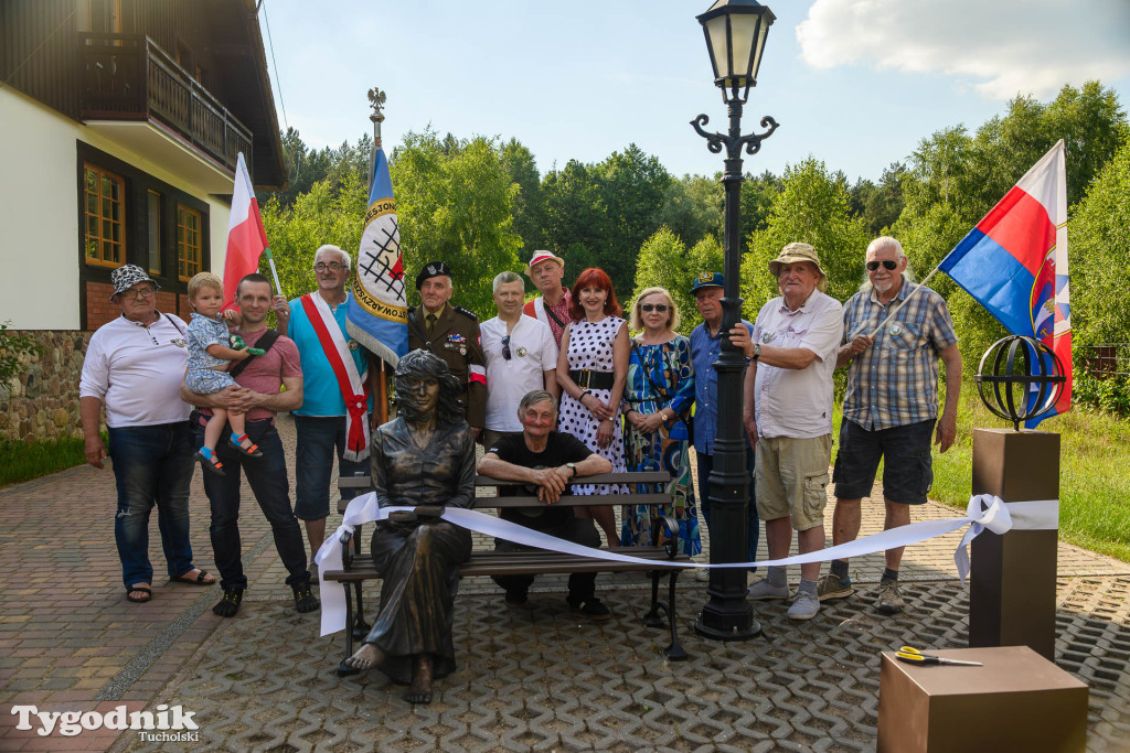 Południk, wianki i śpiew. Magia Krzywogońca