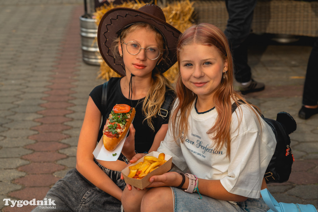 Zdroje na Dzikim Zachodzie – mieszkańcy bawili się w westernowym klimacie