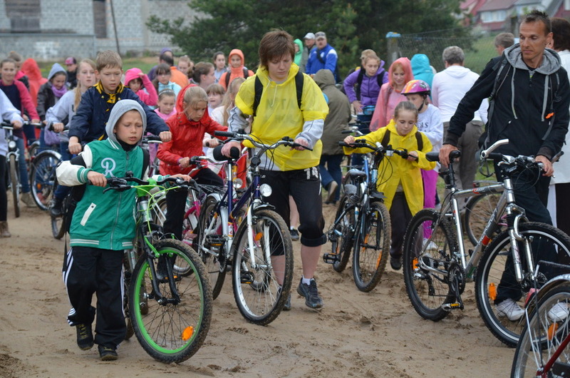 Rajdowiczom deszcz niestraszny