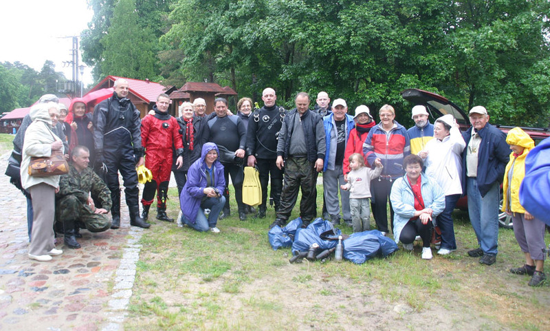 Posprzątali rzekę - ZDJĘCIA