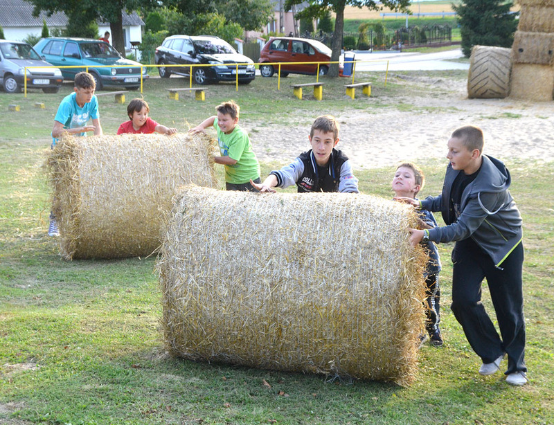 Konkursy, biesiada i zabawa w Stobnie ZDJĘCIA