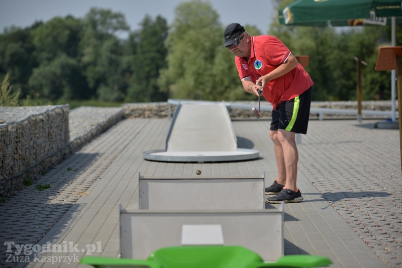 Turniej minigolfa w Cekcynie - ZDJĘCIA