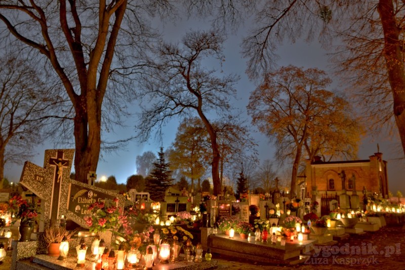 Cmentarze nocą - Bysław, Śliwice, Zdroje - ZDJĘCIA
