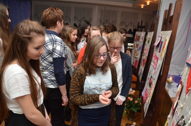 Tuchola: Gimnazjum i Walentynki - ZDJĘCIA