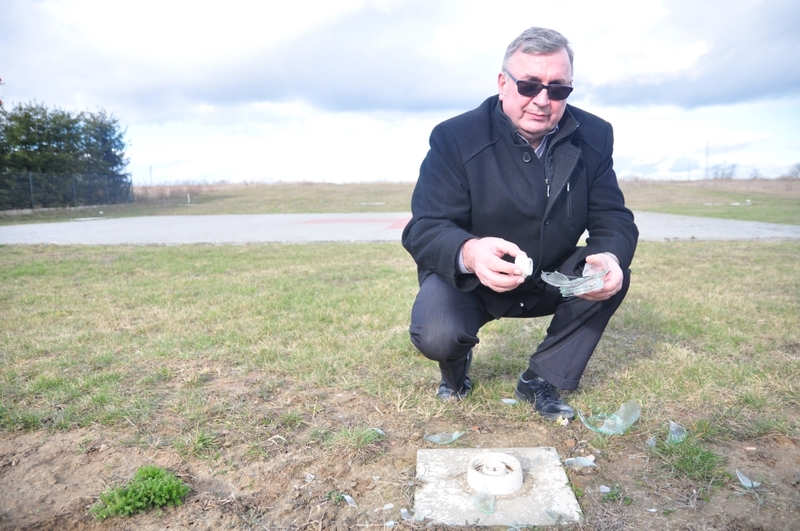 Tuchola: Demolka na lądowisku dla helikopterów ratunkowych - ZDJĘCIA