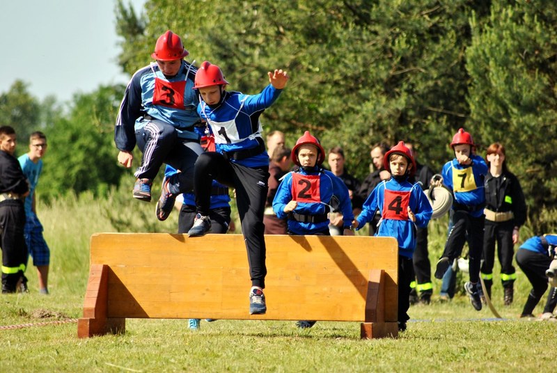 Powiat tucholski: Strażacy do boju! - ZDJĘCIA