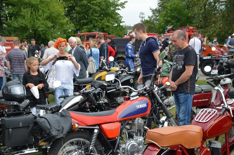 Wystawa Pojazdów Zabytkowych Tuchola 2016 - FILMIK I ZDJĘCIA