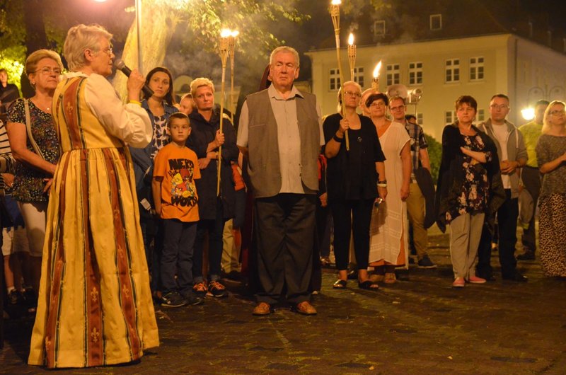 Tuchola: Tajemniczy spacer po Tucholi - ZDJĘCIA