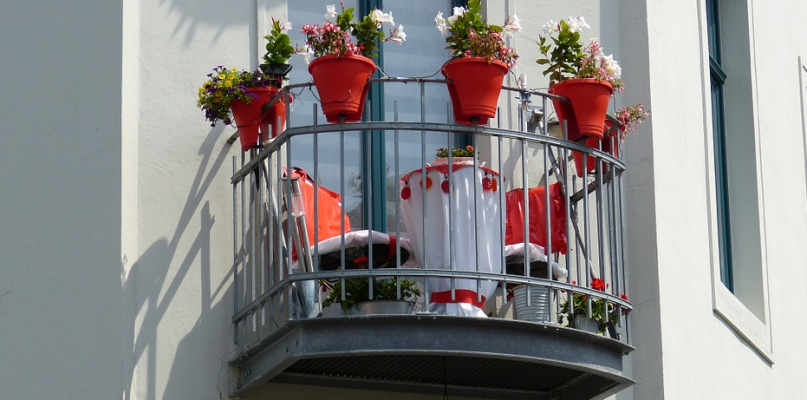 Jak urządzić niewielki balkon?