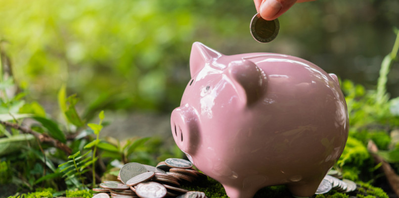 Jak oszczędzić pieniądze w UK