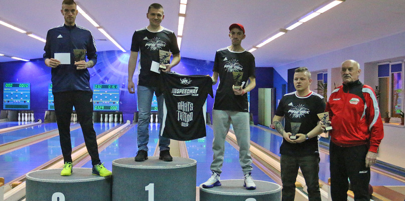 Na najwyższym stopniu podium Marek Gierszewski.