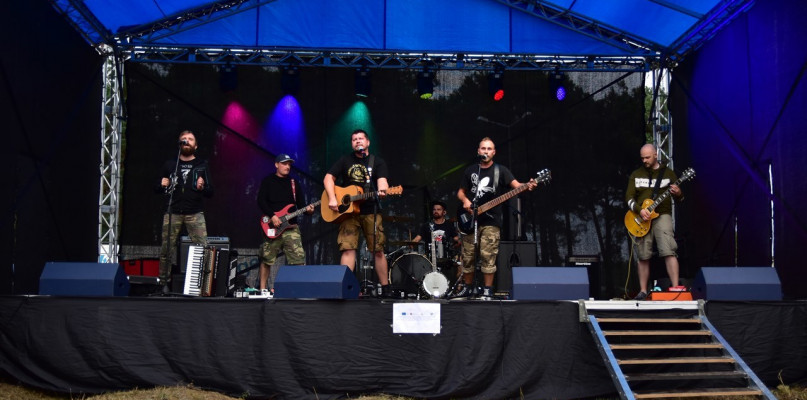 Podczas pikniku historycznego w Wierzchucinie wystąpi zespół rockowy Dzieciuki.