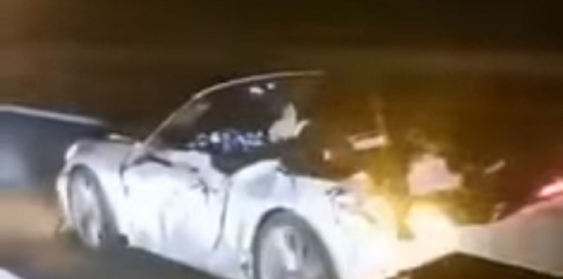 Zginął w wypadku, a jego porsche jechało dalej. Kierowcy nagrali film! [WIDEO]
