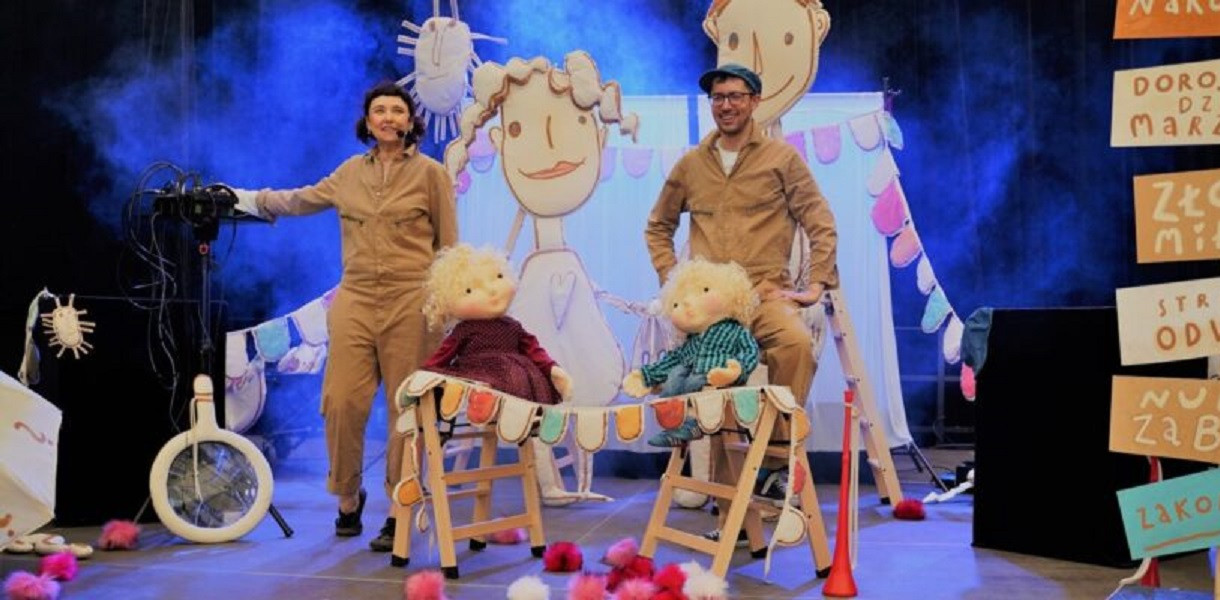 Już w niedzielę (4 grudnia) Teatr MAŁE MI z Łodzi wystawi na tamtejszej scenie spektakl pt. Sokrates w piaskownicy. Fot. nadesłane