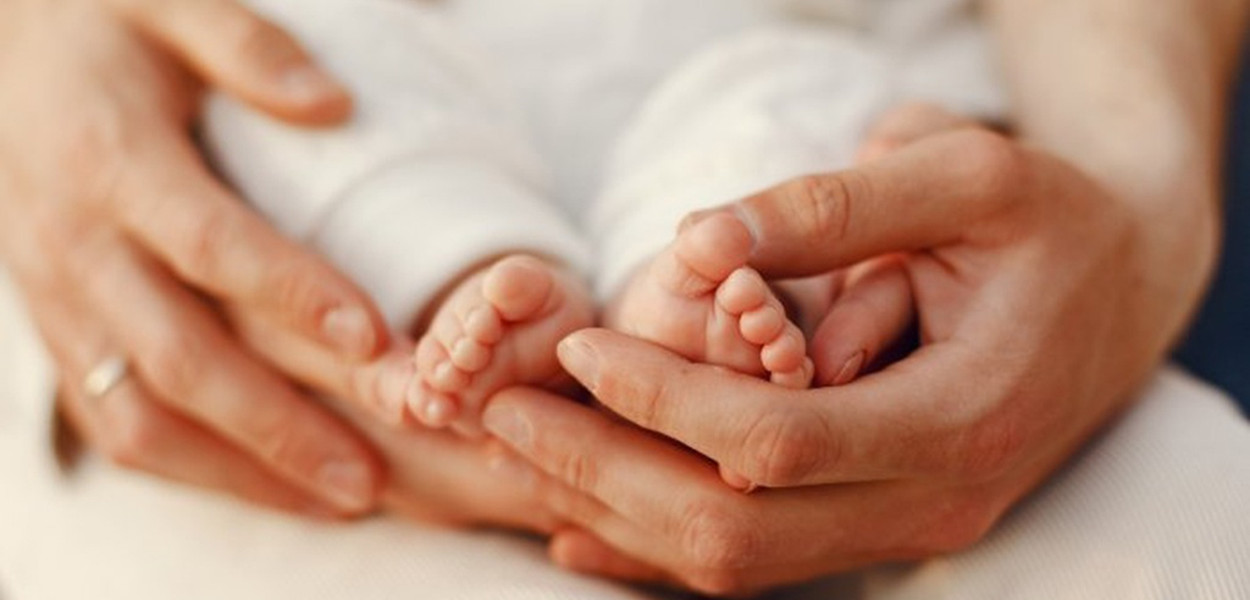 Jak i kiedy obcinać paznokcie u niemowlaka?