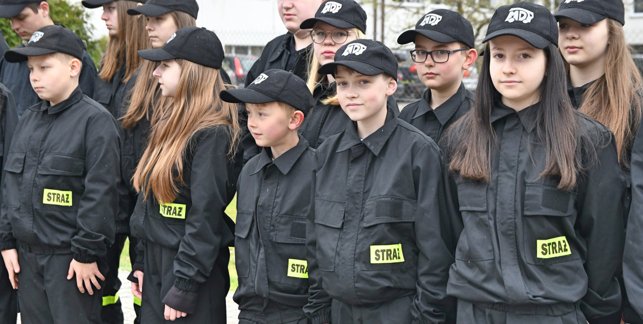 Gminny Dzień Strażaka w Legbądzie (gm. Tuchola). Uczestnictwo młodzieży było bardzo ważne.